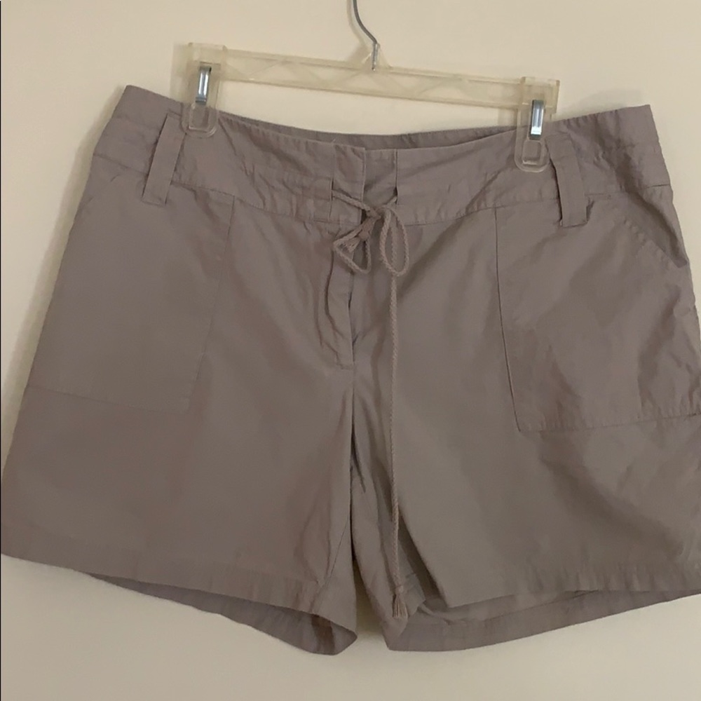 Liz&Co Khaki Cotton Shorts -Size 14